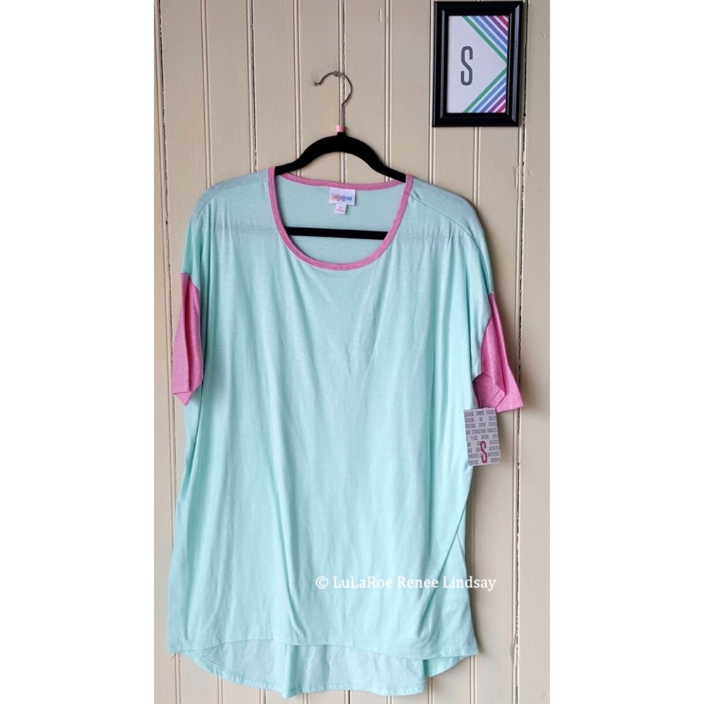 BNWT Lularoe Irma Tunic